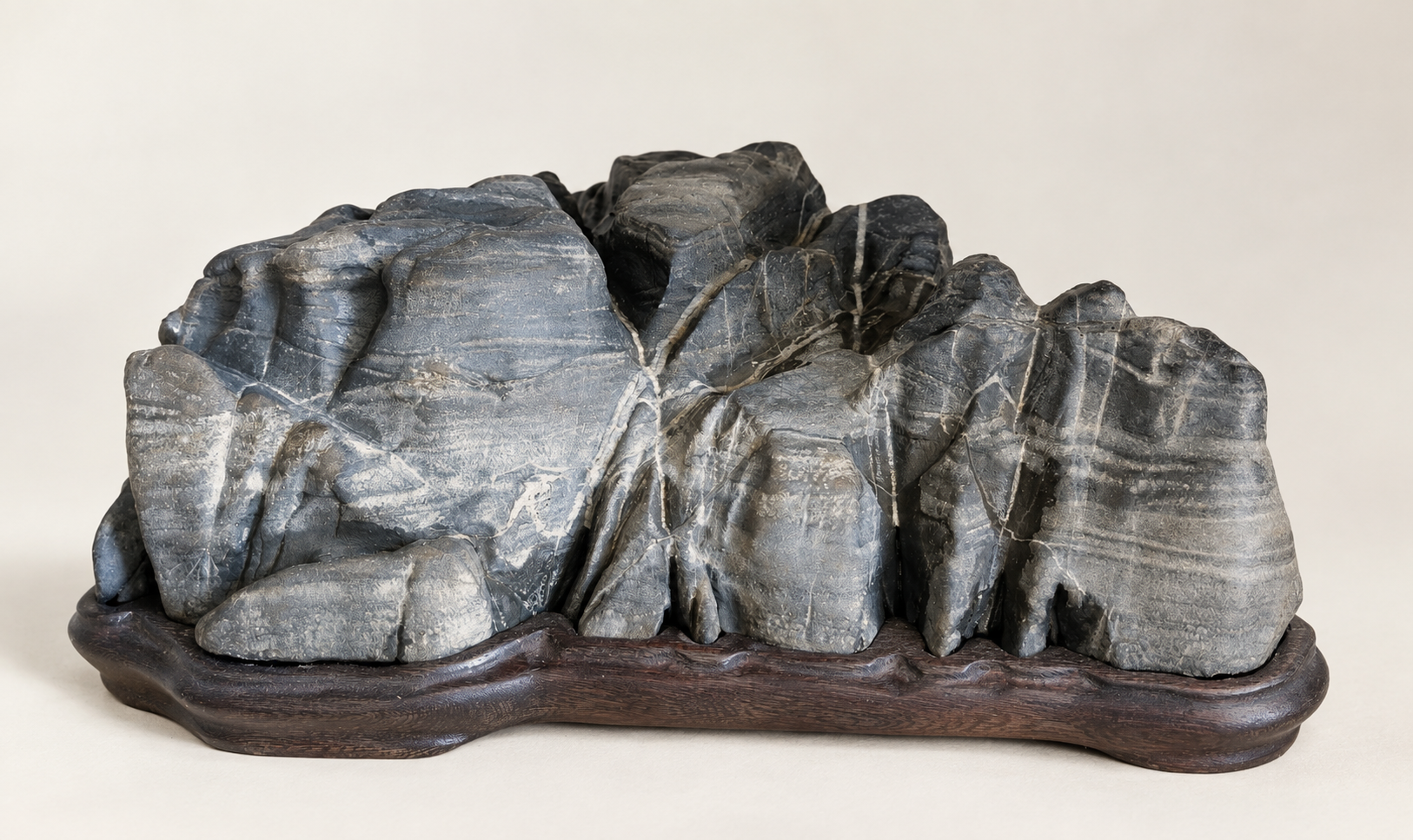 Pieza de la colección de Suiseki de Miguel Ángel Domínguez Naranjo