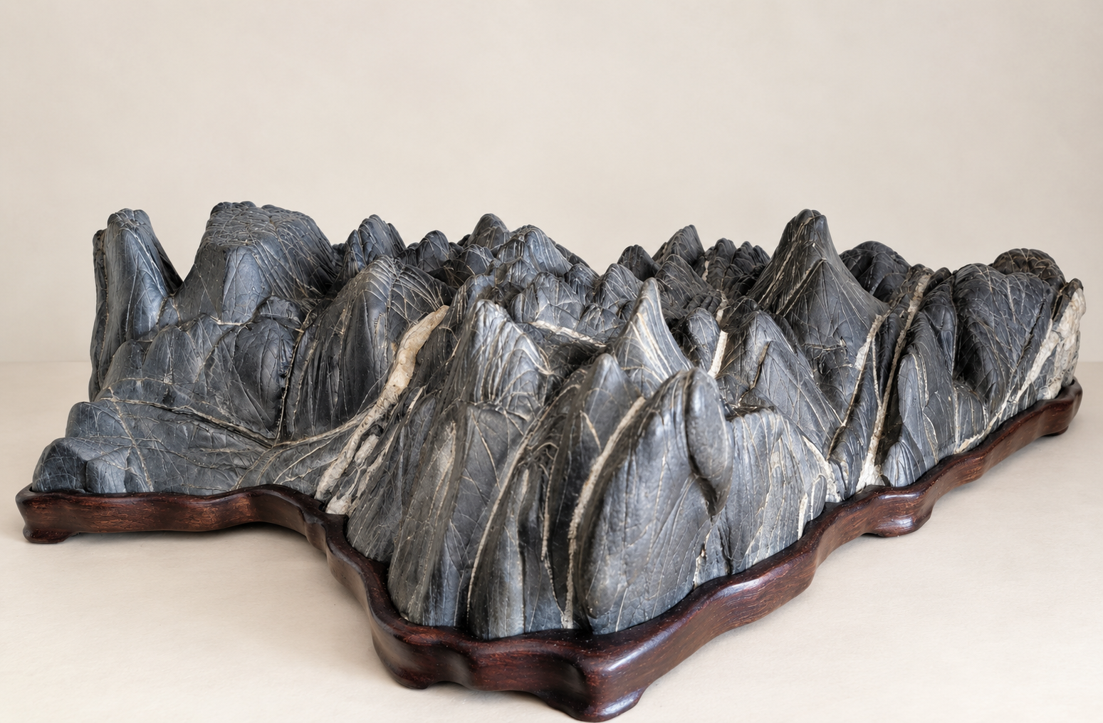 Pieza de la colección de Suiseki de Miguel Ángel Domínguez Naranjo