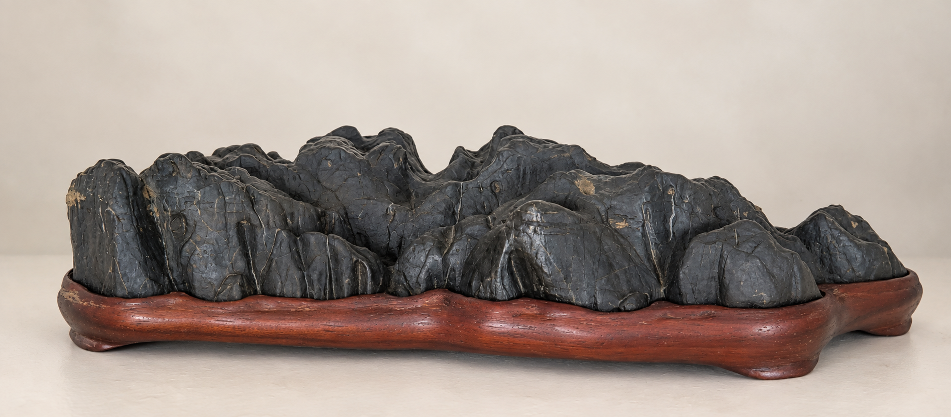 Pieza de la colección de Suiseki de Miguel Ángel Domínguez Naranjo